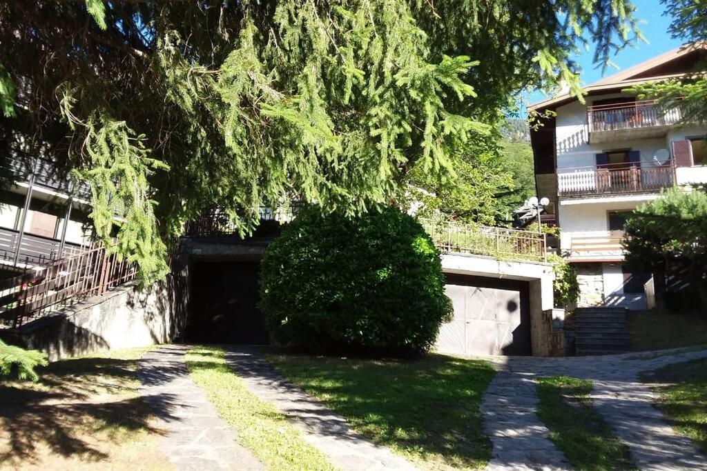 Ferrari'S: Bright Apartment With Magnificent View Chiesa in Valmalenco Buitenkant foto