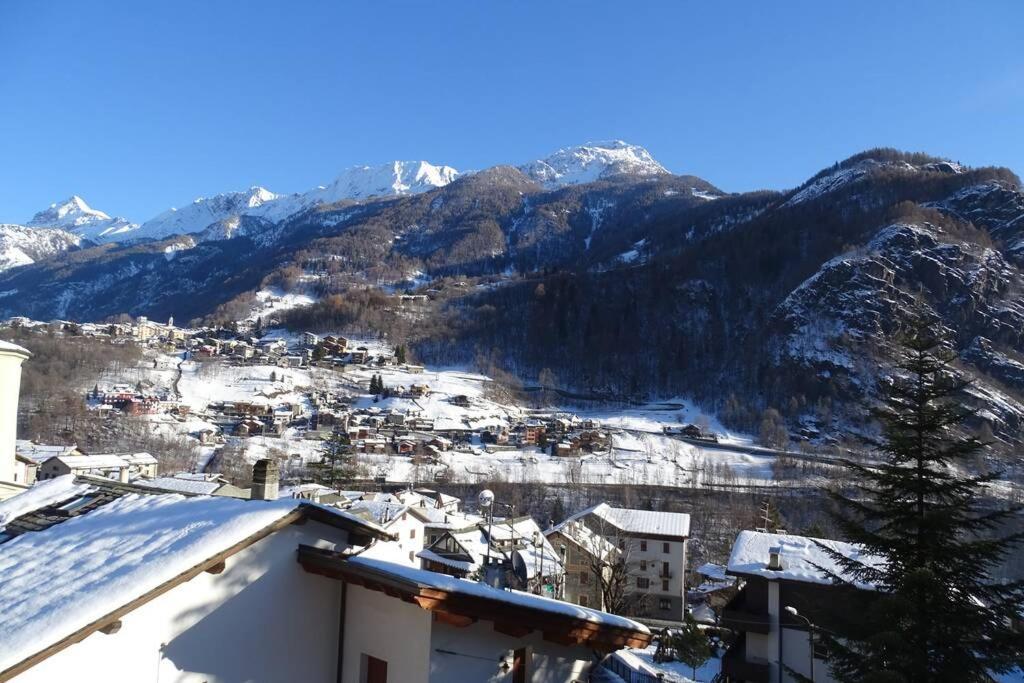 Ferrari'S: Bright Apartment With Magnificent View Chiesa in Valmalenco Buitenkant foto